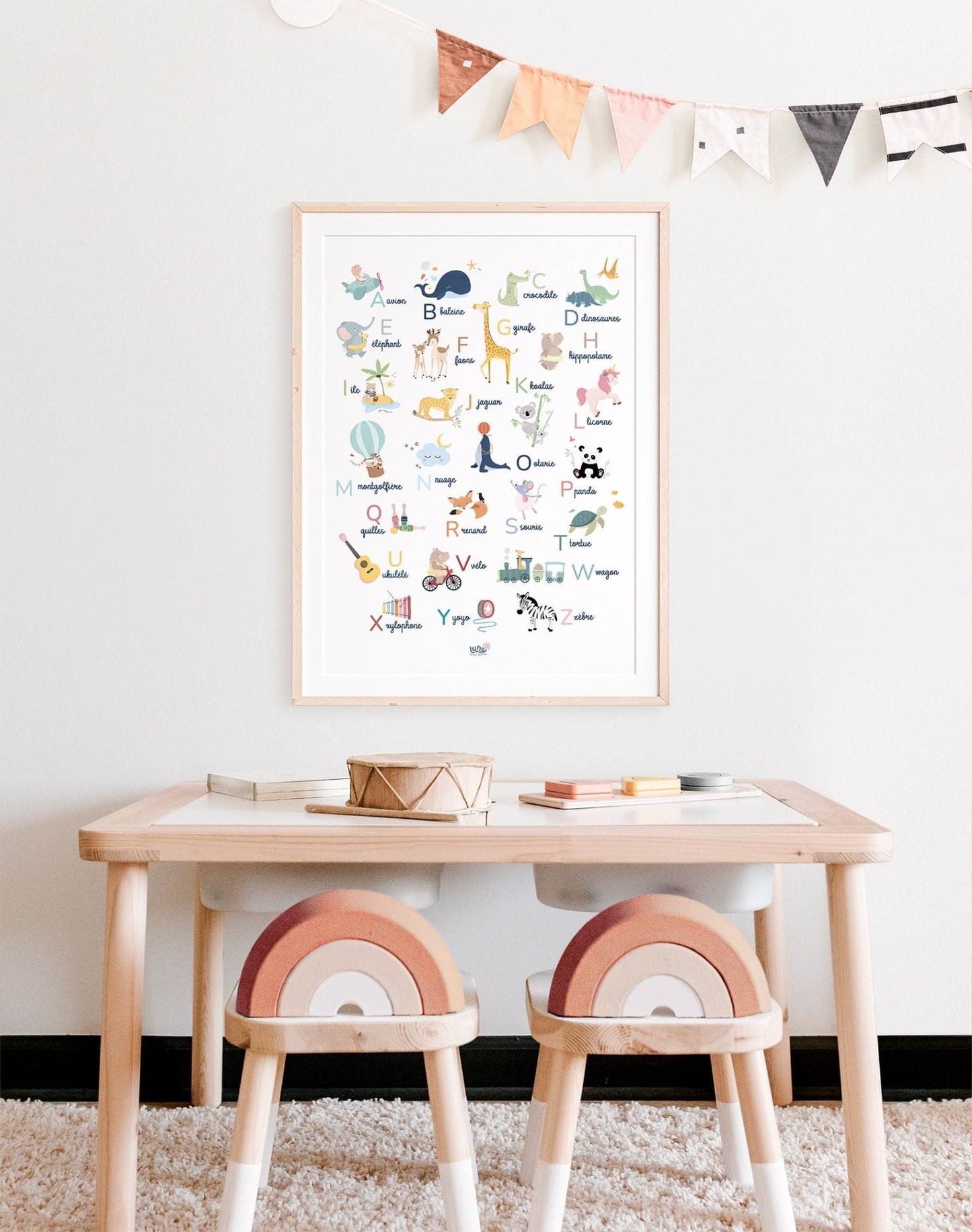 Affiche illustrée - Abécédaire - Lune Trois - Quarts