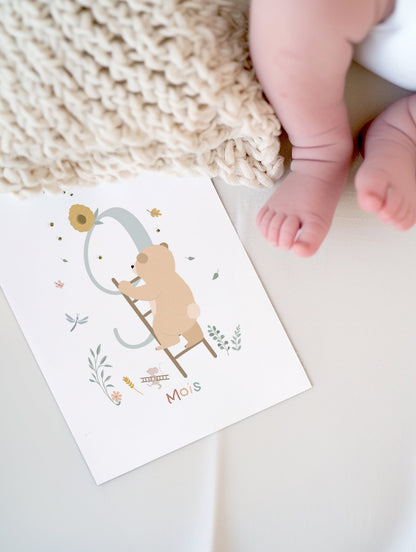 12 Cartes étapes illustrées pour bébé - Lune Trois - Quarts